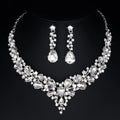 Conjunto de joyas delicadas de cristal austriaco