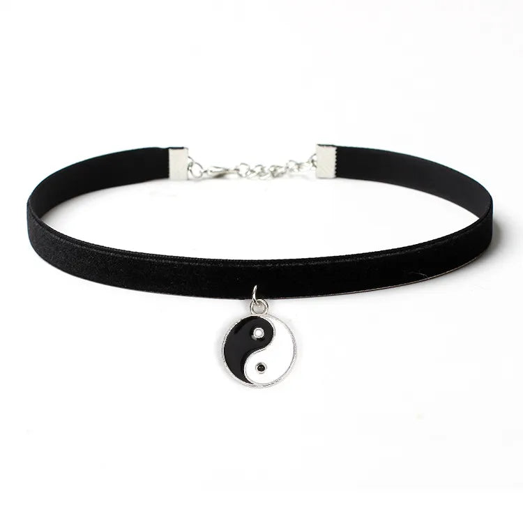 Gargantilla De Terciopelo Negro Gótico Collares De Cuerda De Estilo Gótico