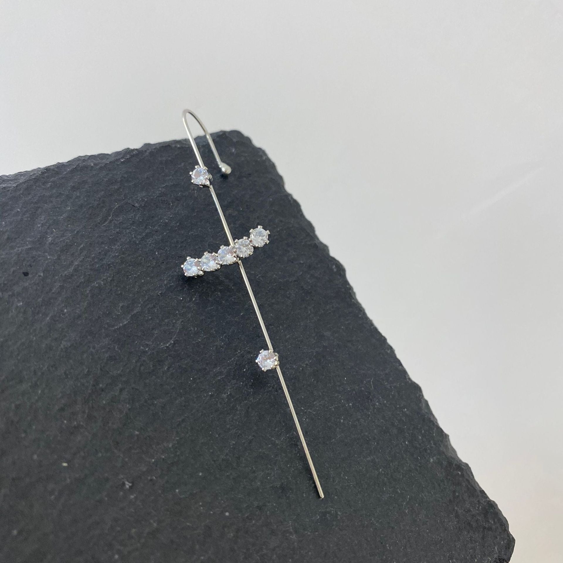 Pendientes De Tuerca De Cristal, Cz Cuff Piercing, Pendientes De Cruz Llamativos