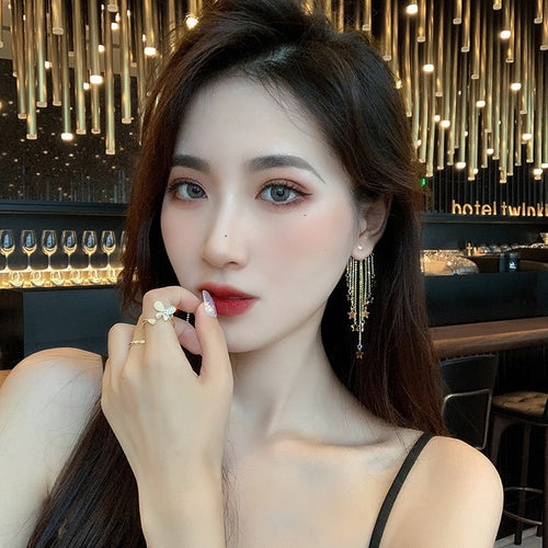 Aretes Colgantes Con Borla De Estrella De Cinco Puntas