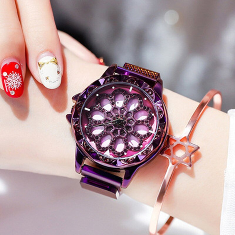 Reloj giratorio de cuarzo con flores para mujer