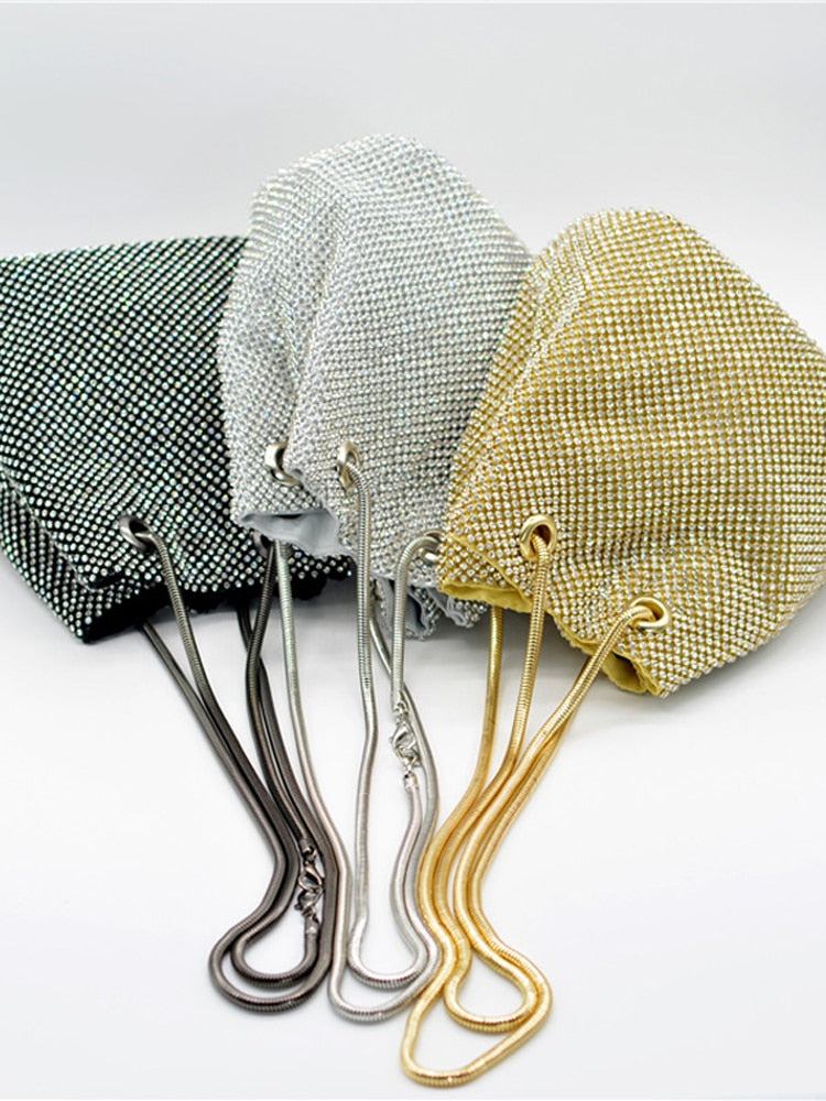 Cartera de mano plateado con diamantes de imitación de cristal 5