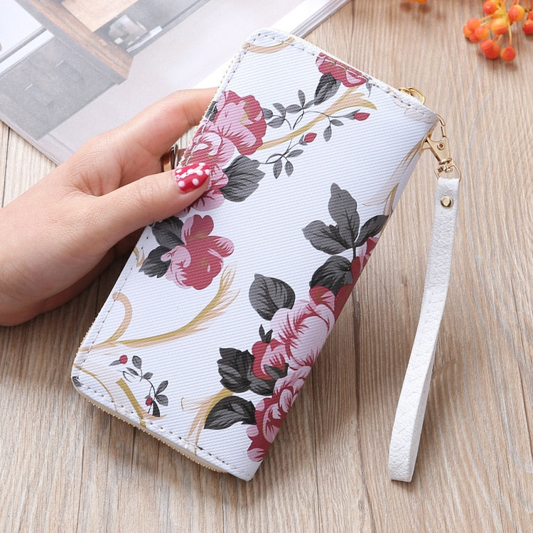 Cartera con estampado de rosas para mujer