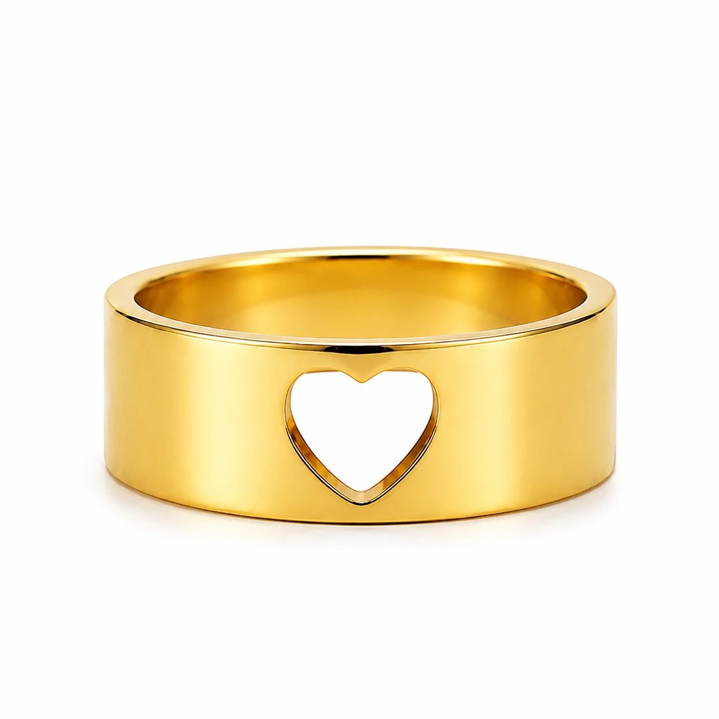 JOYAS Ring 23 gold band featuring a minimalist cutout heart design in a polished finish